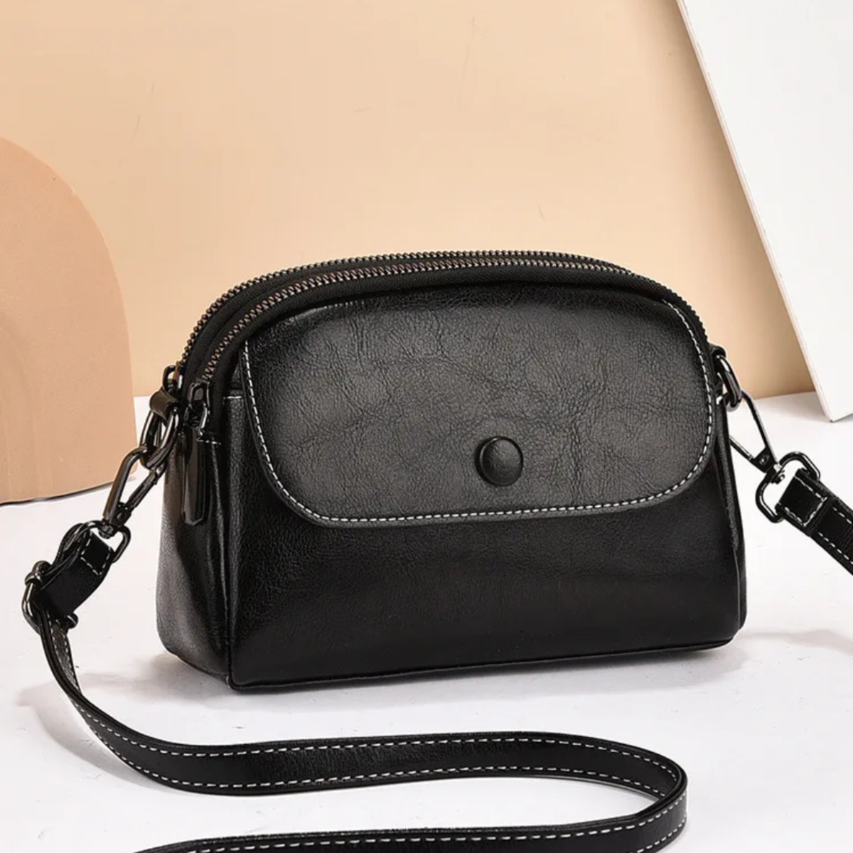 Caroline™ Crossbody Bag