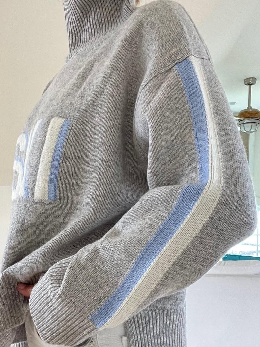 Willa™ | Retro Ski Turtleneck Sweater