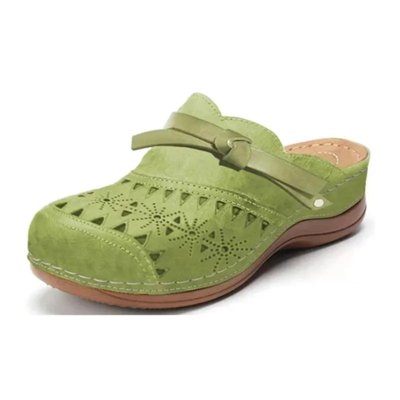 Leah | Comfortable Everyday Clogs