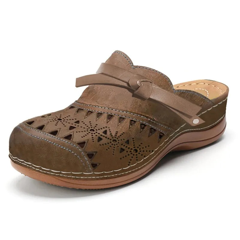 Leah | Comfortable Everyday Clogs